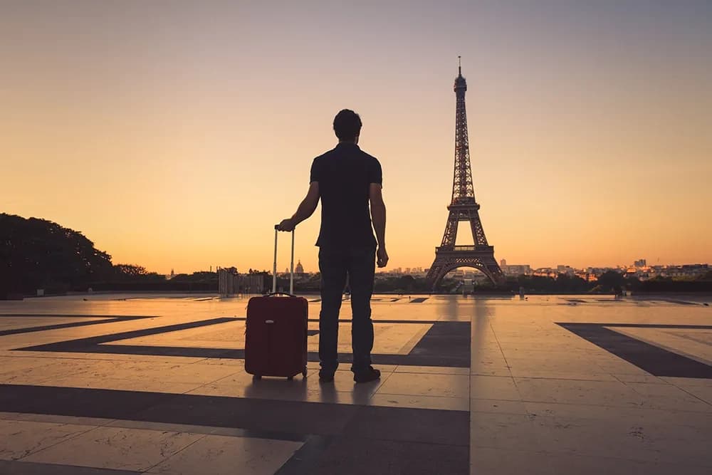 Planning to move abroad next year? Learn about visa requirements, financial planning, cultural differences, and healthcare considerations. Whether it's for work, study, or a change of scenery, these tips will prepare you for a smooth transition to a new country in 2025. 